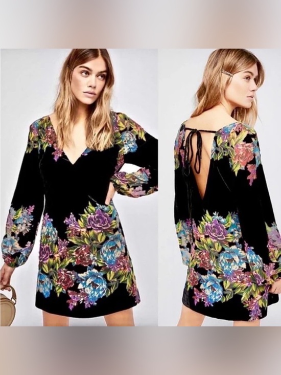 Free People Dresses & Skirts - Free People Misha Burnout Velvet Mini Dress in black. SP
